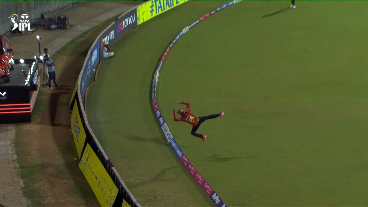 Splendid effort! Shreyas Iyer saves four runs on the fence