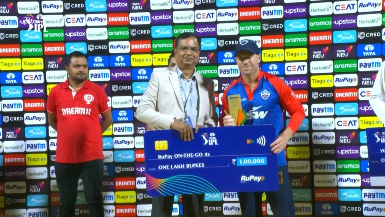 M07: DC vs GT – RuPay On-The-Go 4s of the Match – David Warner background