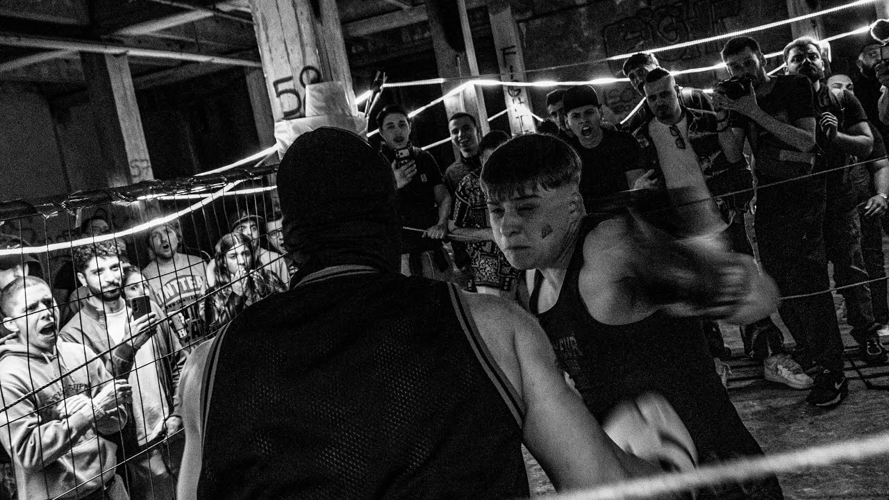 LA FURIA DI THOMMY😤 IL FIGHT CLUB SI INCENDIA🤯🔥 background