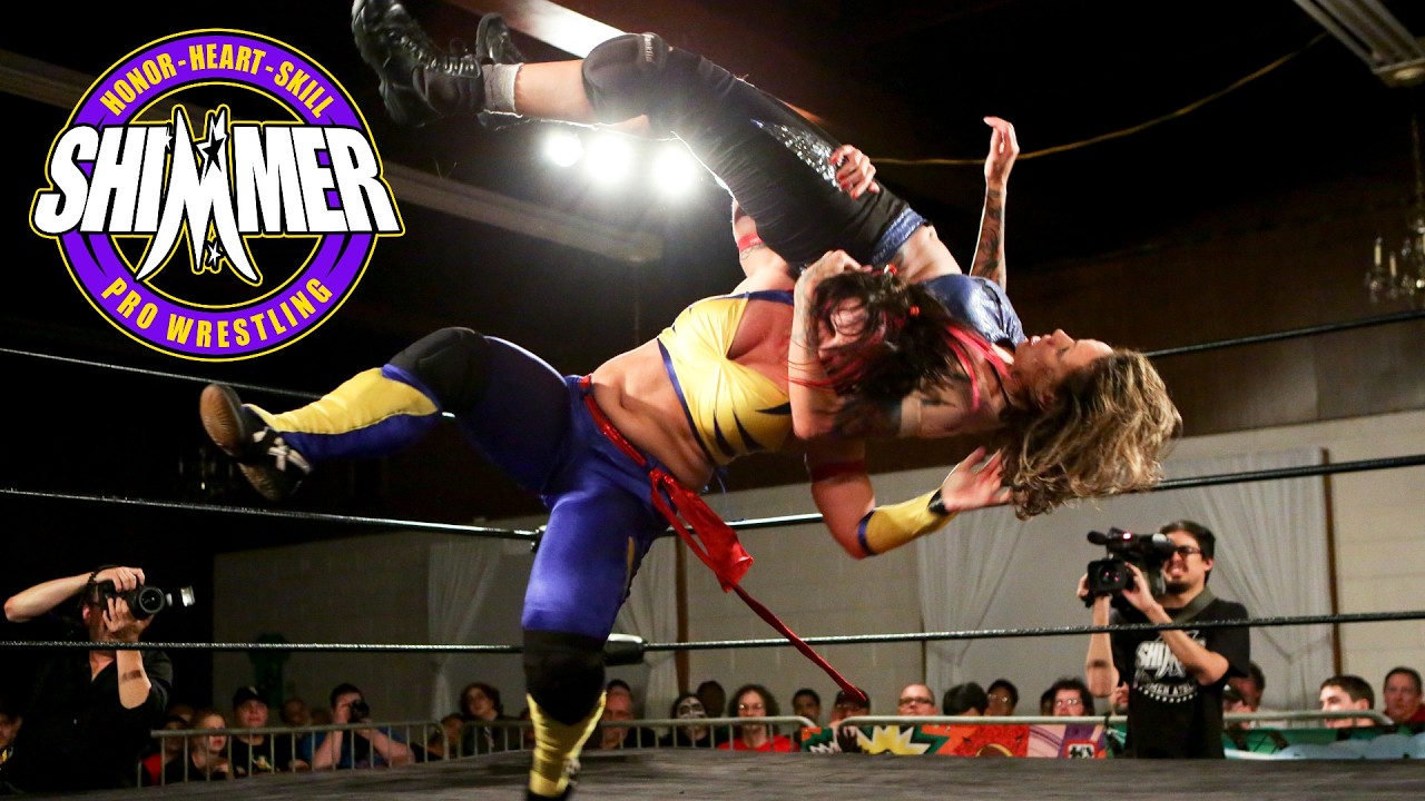 Mercedes Martinez vs. LuFisto from SHIMMER 59 on October 19, 2013 - Women's Wrestling background