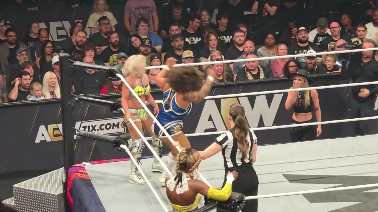 FULL MATCH: Alex Windsor, Queen Aminata, Willow N vs Mercedes Moné, Thekla, Skye Blue 8-13-25 background