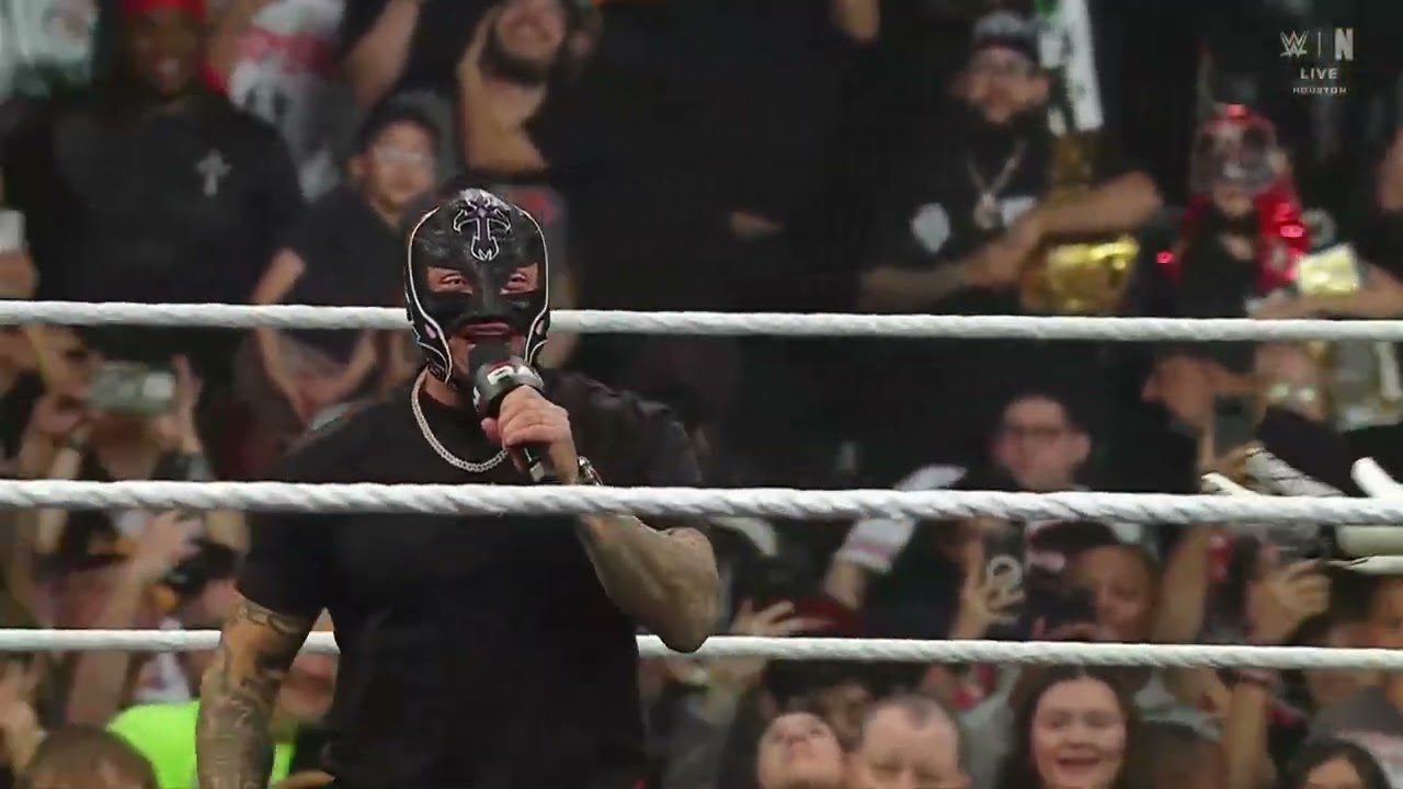 Penta, Dragon Lee, & Je'Von Evans Vs El Grande Americano & Los Americanos, Rey Mysterio Return background