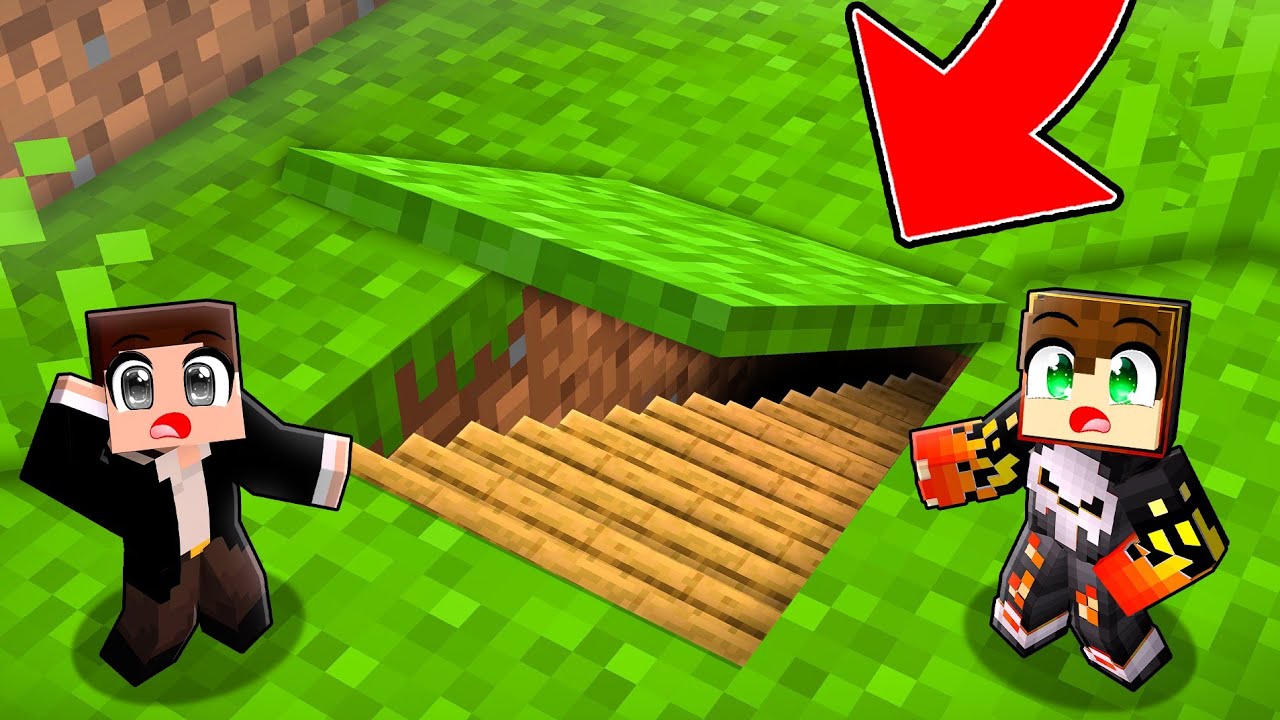 I BUILT TINY UNDERGROUND BUNKER IN MINECRAFT !!