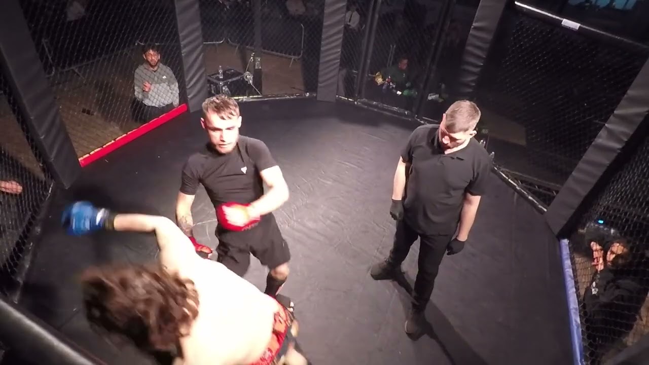 READING | MMA | RHYS WELFORD VSN SAM 'I SIGNED UP FOR THIS DRUNK' SCOTT background