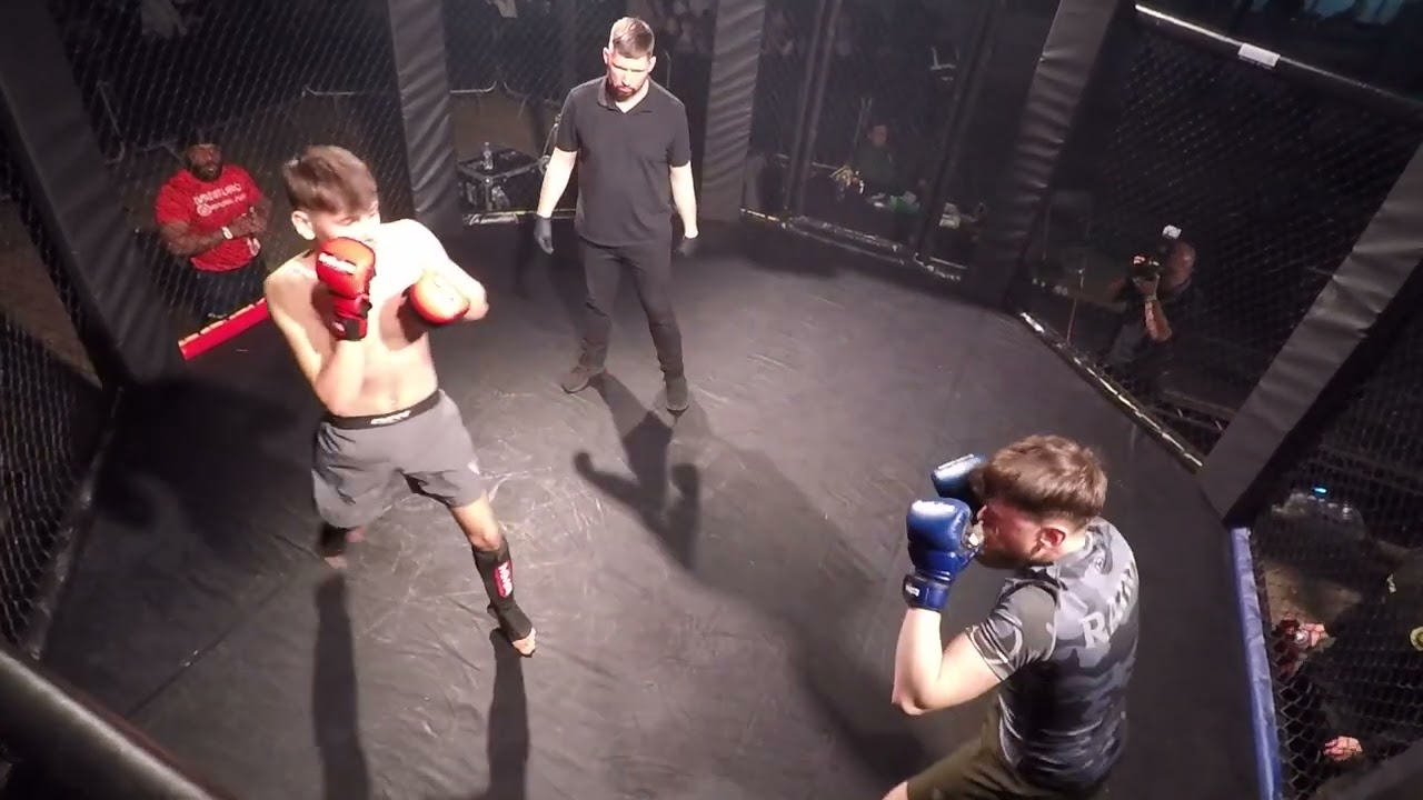 READING | MMA | ELLIOT SLOAT VS JOSHUA HURD background
