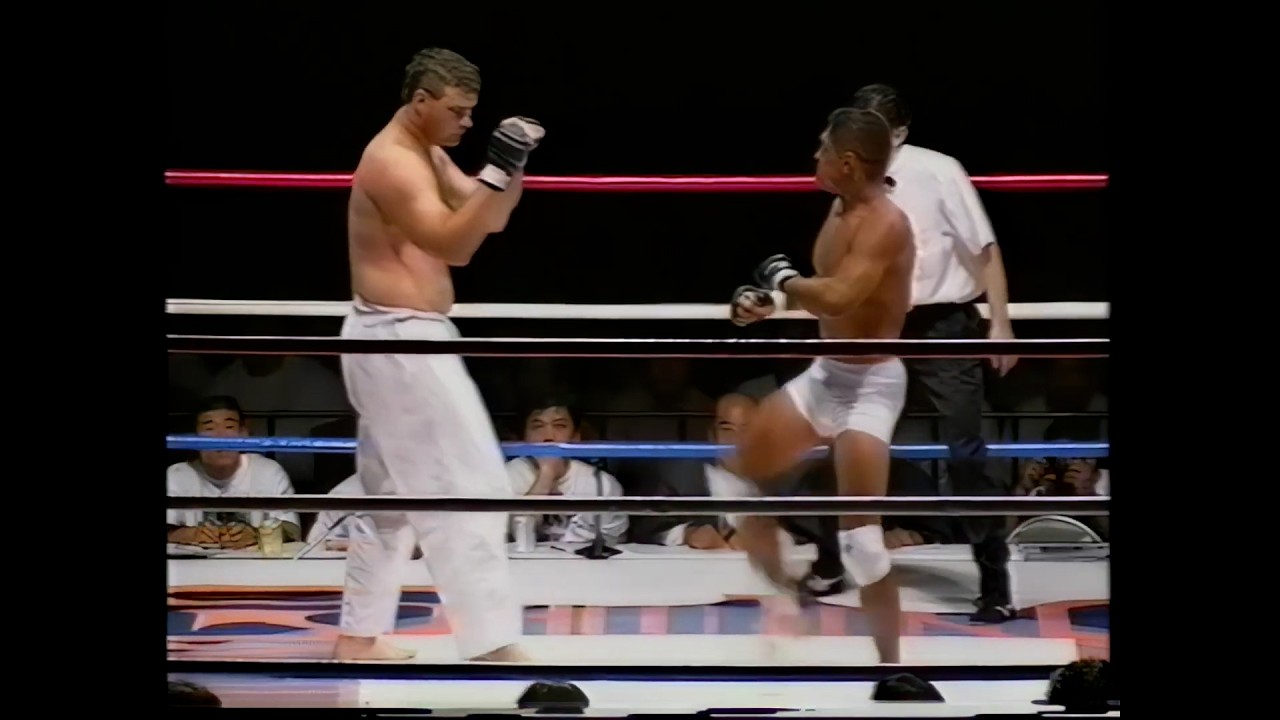 When Big Wing Chun Guy Tried MMA background