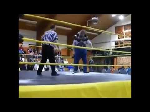 Giant 7'4 600 Pound Pro Wrestler Destroys Samll loudmouth trash talking Bully | Epic Beatdown!