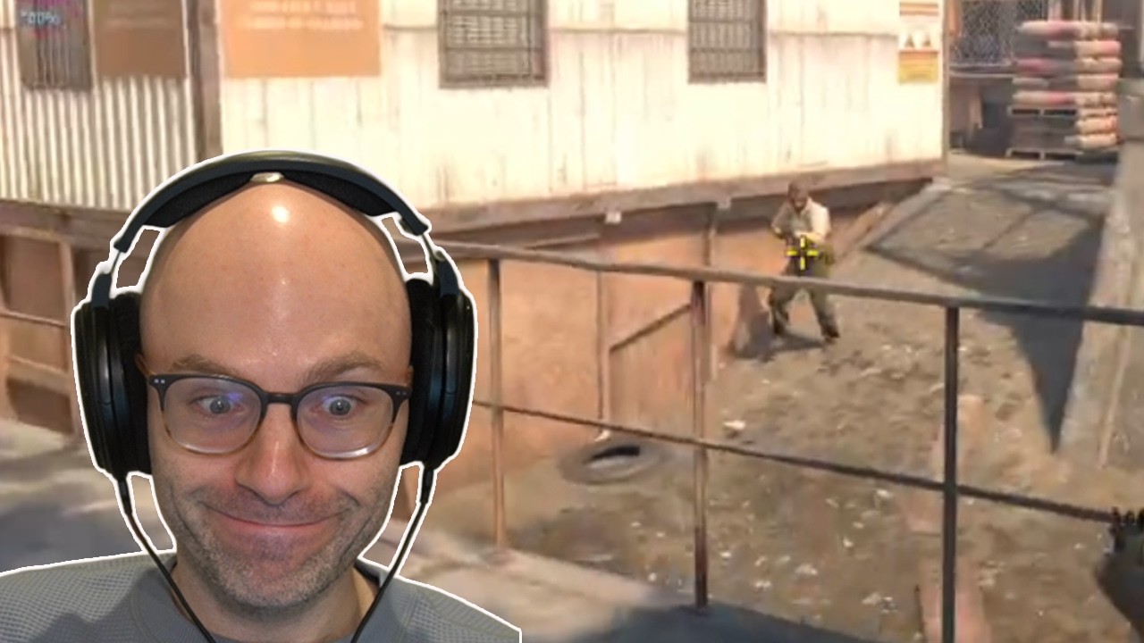 hold the P (Counter-Strike 2)