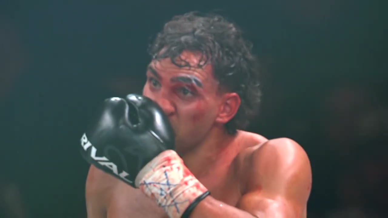 Kirra Ruston vs Berkay Varol | BIG RD 3 TKO Full Fight Replay background