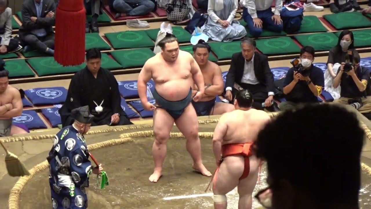 大花竜 vs 白熊【大相撲令和8年5月場所】11日目 OKARYU vs SHIROKUMA【SUMO MAY DAY11】2026/05/20 2026-05-21 07:00 background