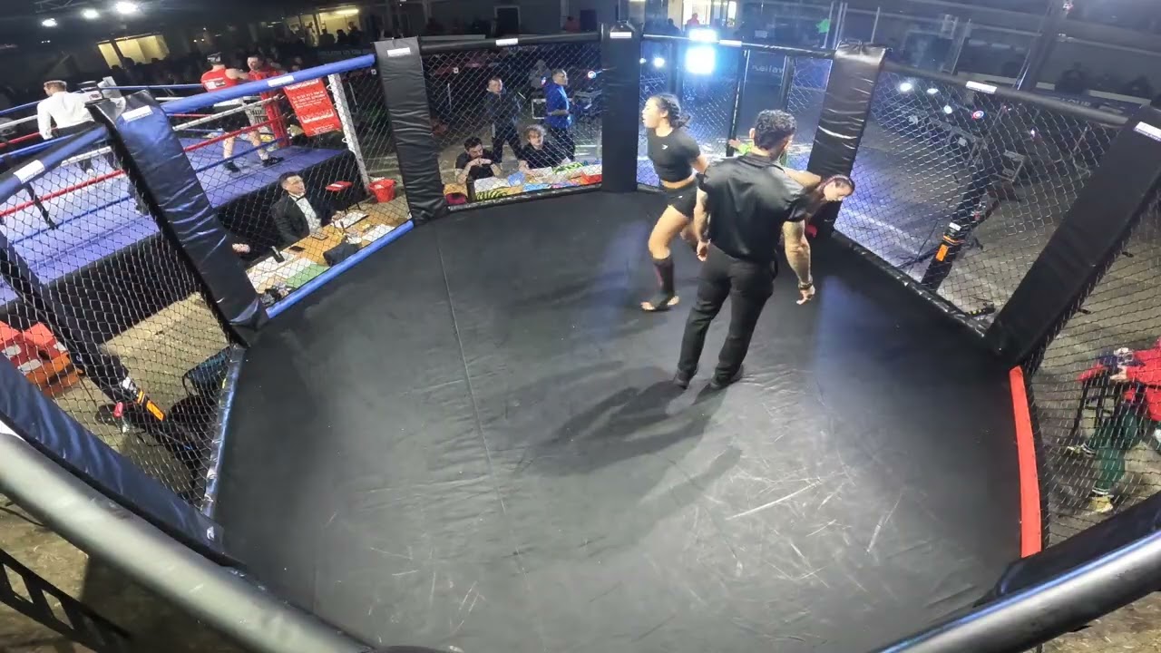 BRISTOL | UWCB | KRISTINA TALL VS MAGENTA BOND background