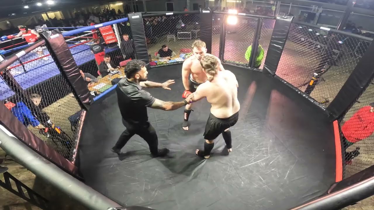 BRISTOL | ULTRA MMA | REGAN WALKER VS SEBASTIAN TIMPSON background