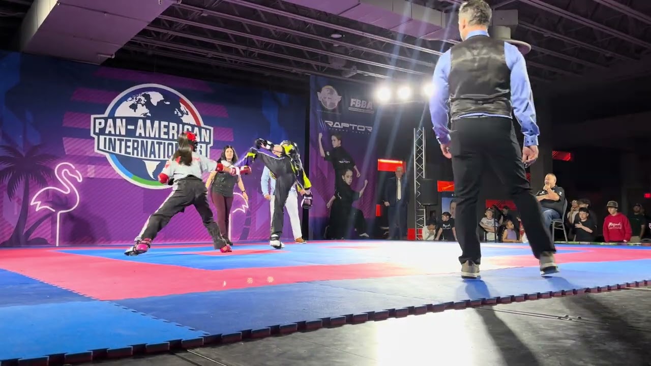 Victoria Homsani vs Addyson Hinrichs 16-17 Girls Sparring Grands - Pan American Internationals 2026 background