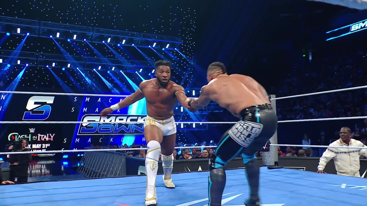 Trick Williams defeats Carmelo Hayes after distraction by Ricky Saints: SmackDown highlights background