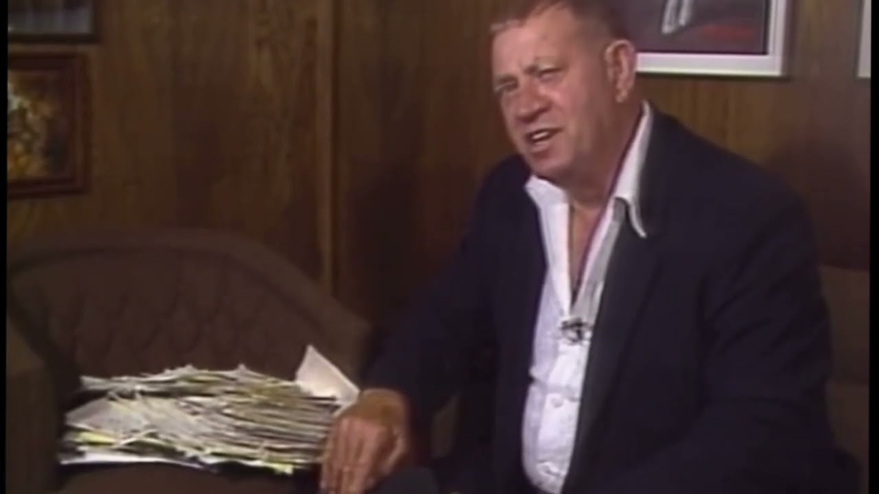 Fritz Von Erich Exposes Lance Von Erich. WCCW 1987 background