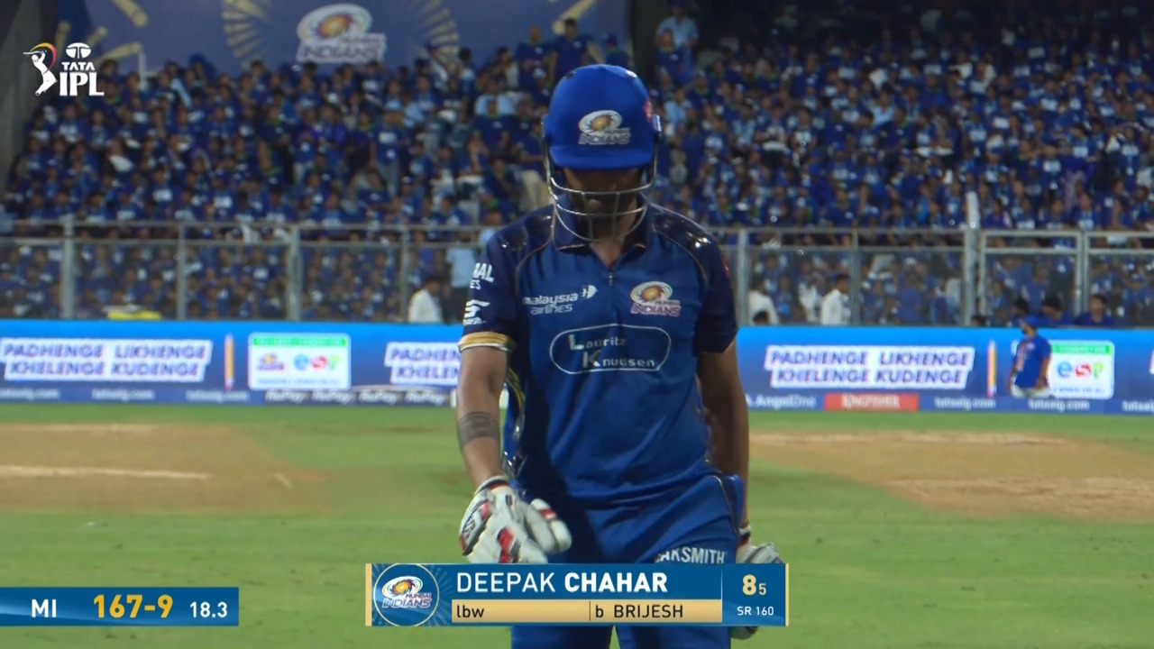 IPL 2026 M69: MI vs RR - Deepak Chahar Wicket background