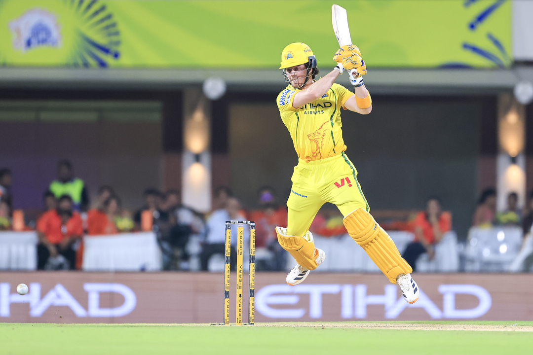 Sparkling 44(27): Dewald Brevis does damage control