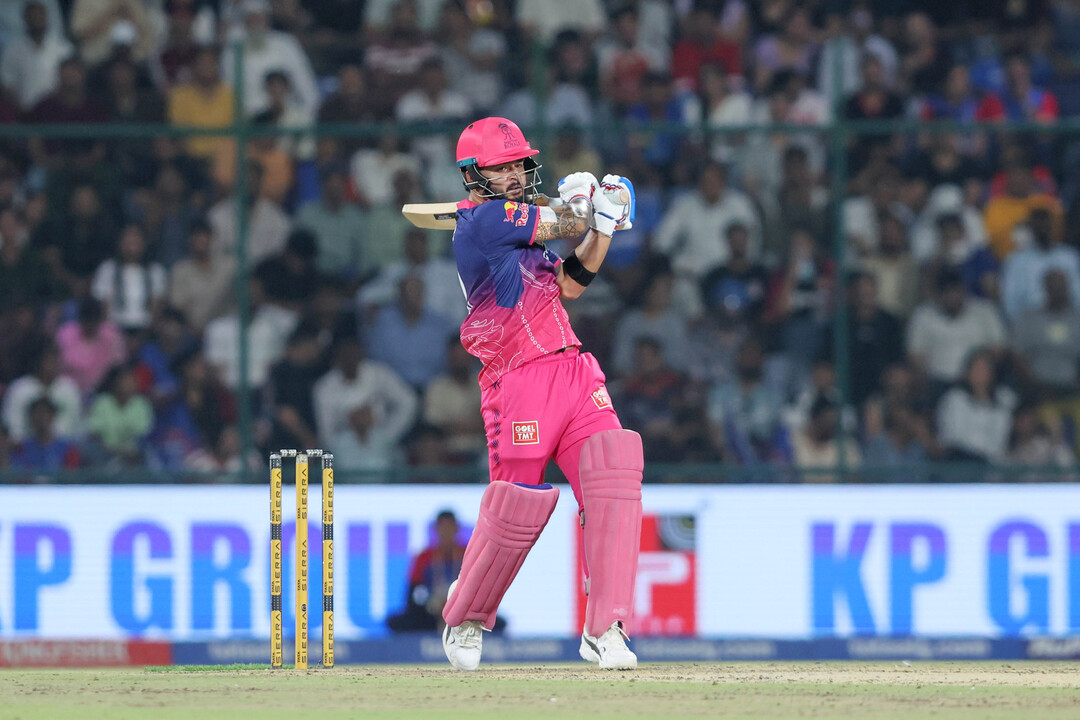 6,4,6,6: Riyan Parag's ruthless attack background