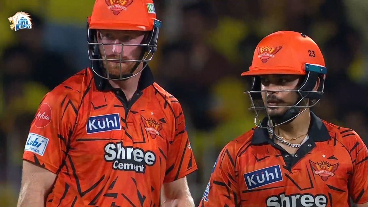 IPL 2026 M63: CSK vs SRH - Amazing Moments background