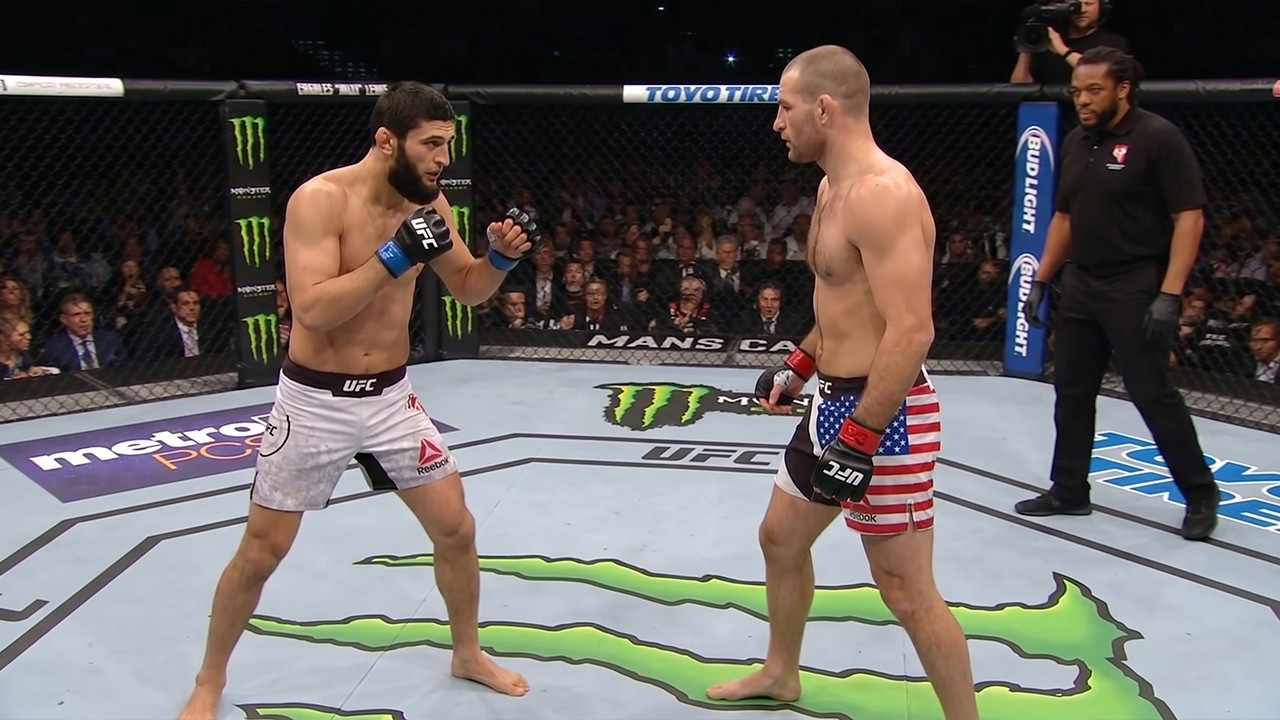 When Khamzat Chimaev Faced Sean Strickland — The Octagon Turned Violent