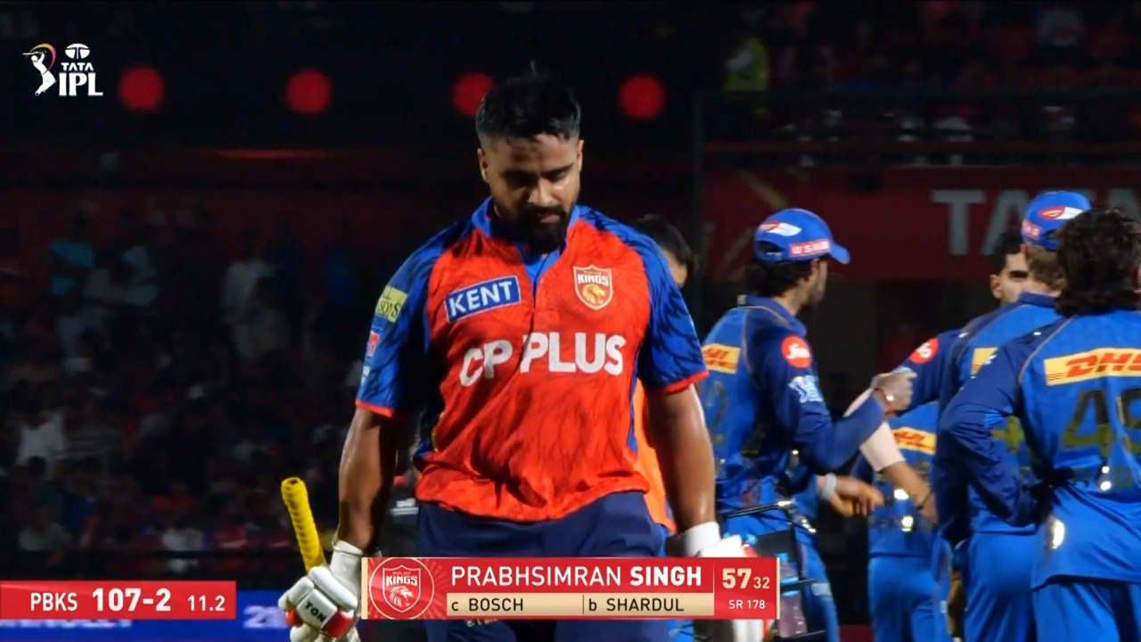 IPL 2026 M58: PBKS vs MI - Prabhsimran Singh Wicket background