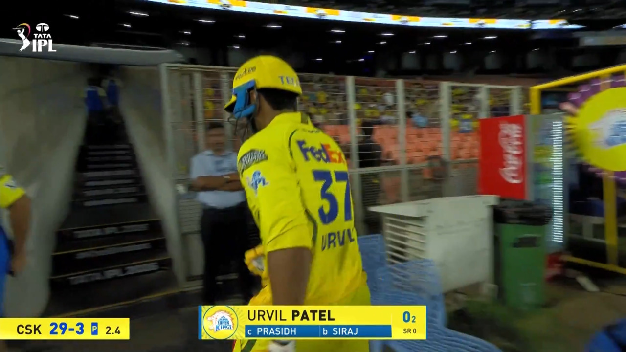IPL 2026 M66: GT vs CSK - Urvil Patel Wicket background