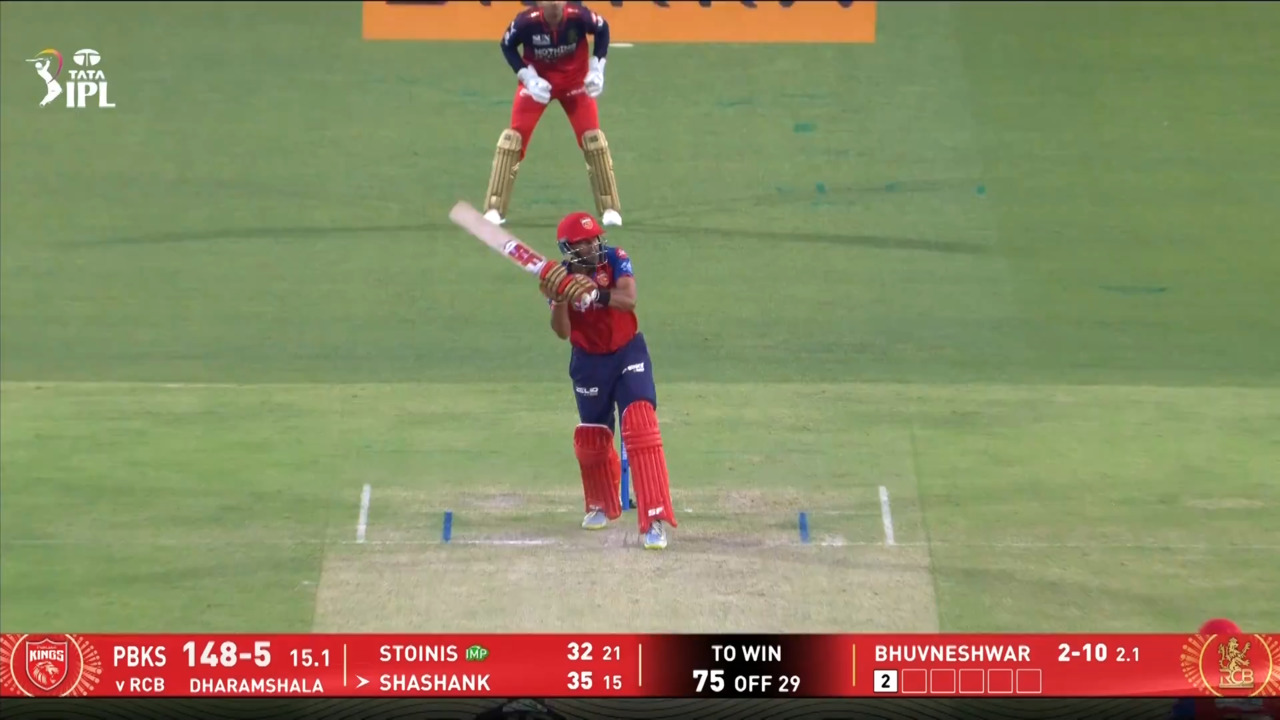IPL 2026 M61: PBKS vs RCB - Shashank Singh Six background