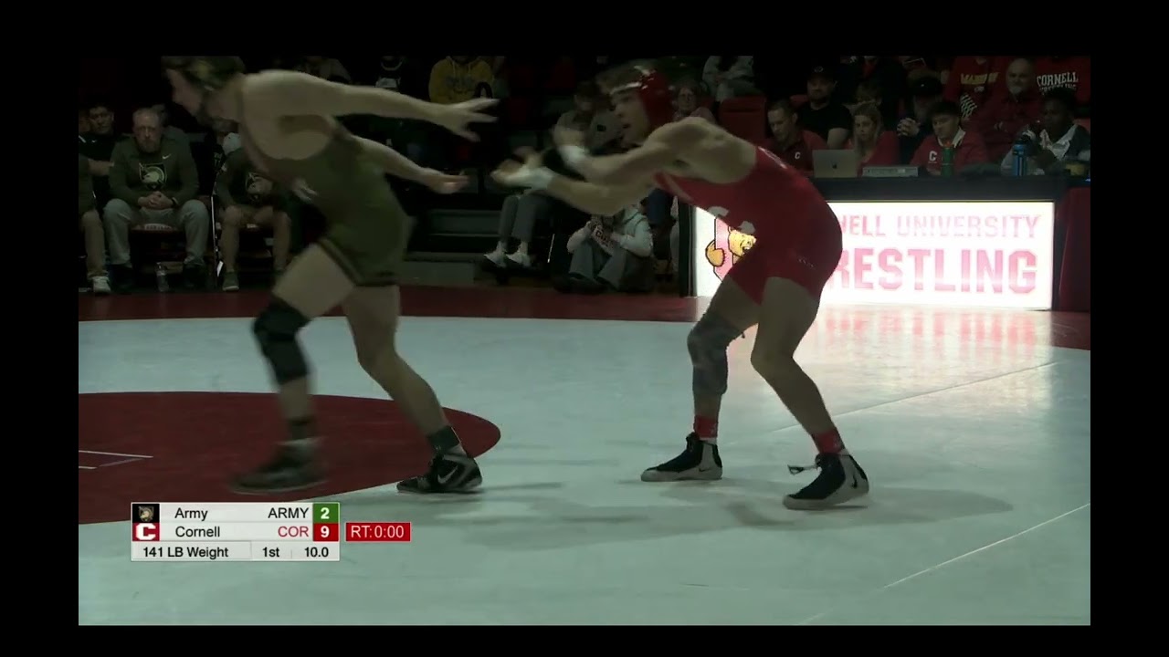 141lbs Vince Cornella (Cornell) vs Conor Collins (Army) background