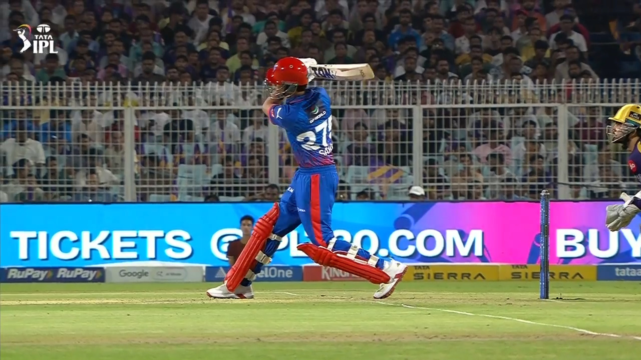 IPL 2026 M70: KKR vs DC - Super Sixes background