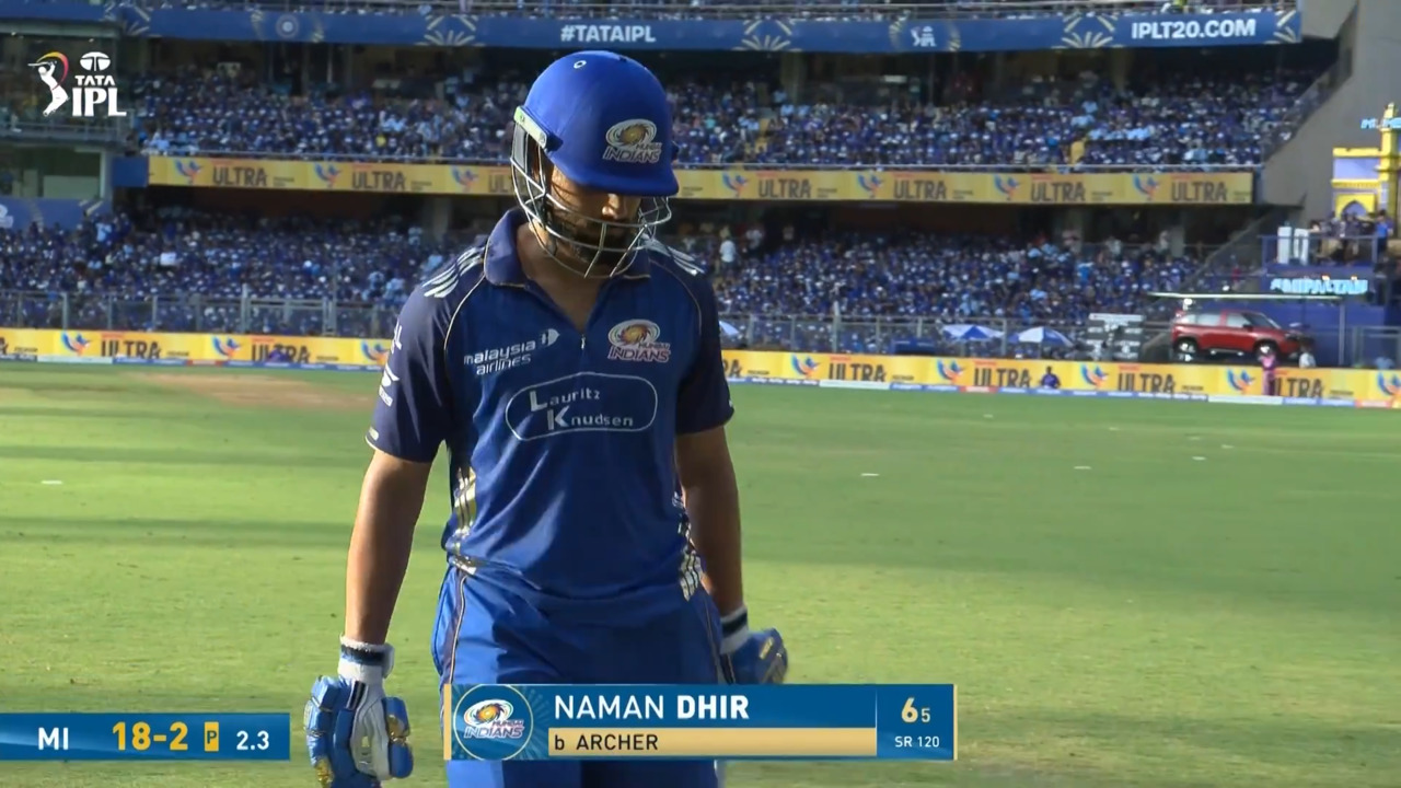 IPL 2026 M69: MI vs RR - Naman Dhir Wicket background