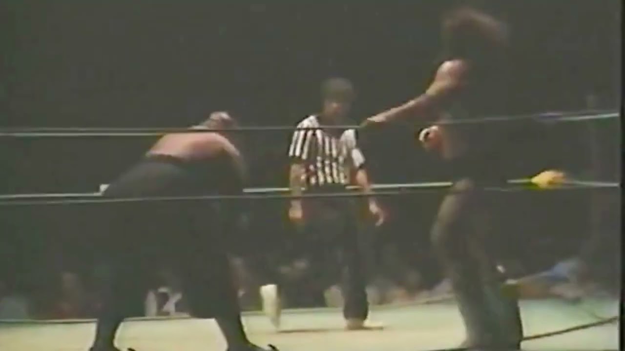 Bruiser Brody vs Abdullah The Butcher. Austin, Texas 1983 background