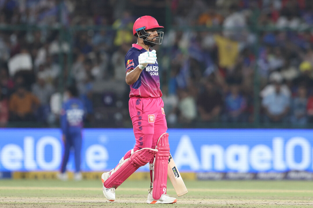 Solid as a Rock! A brilliant, gritty 53(40) from Dhruv Jurel background