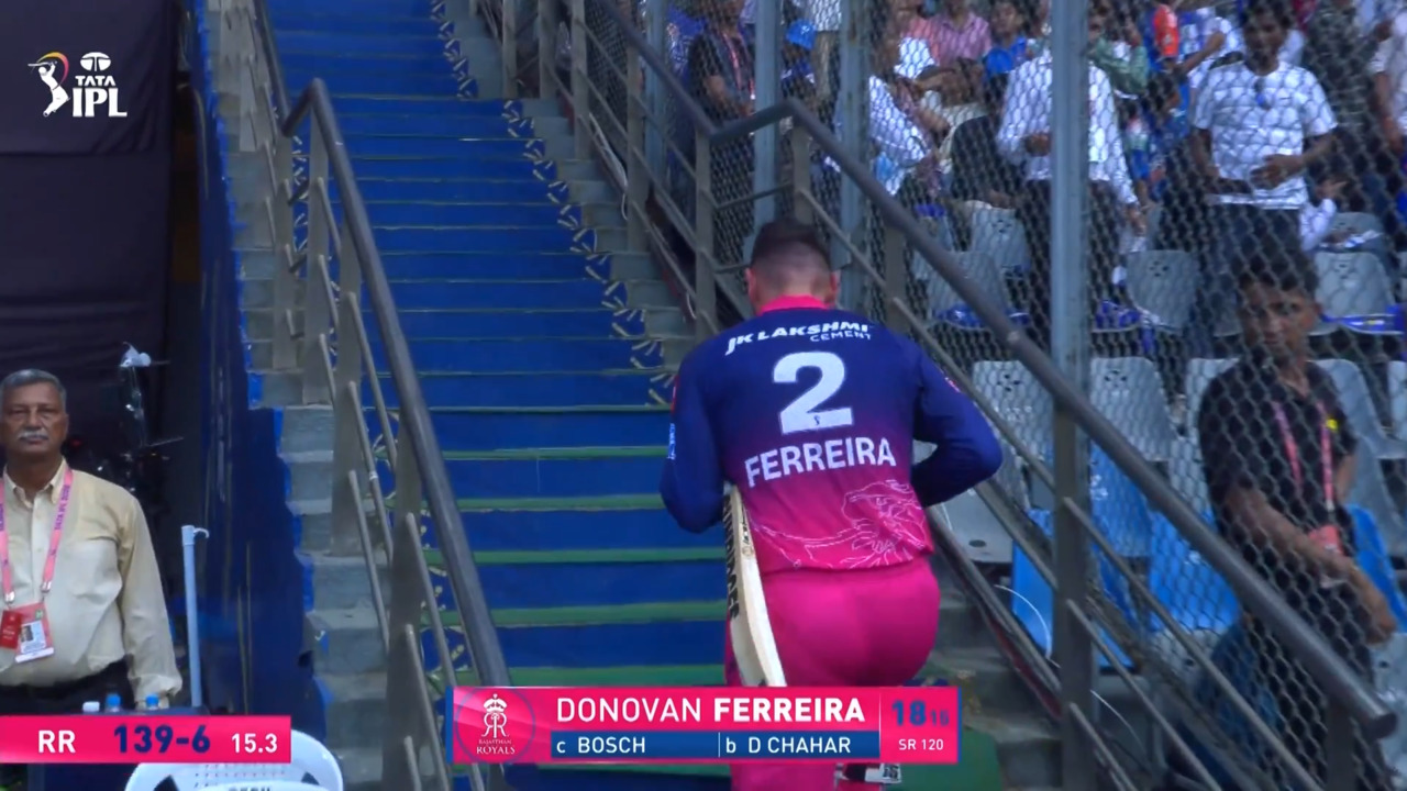IPL 2026 M69: MI vs RR - Donovan Ferreira Wicket