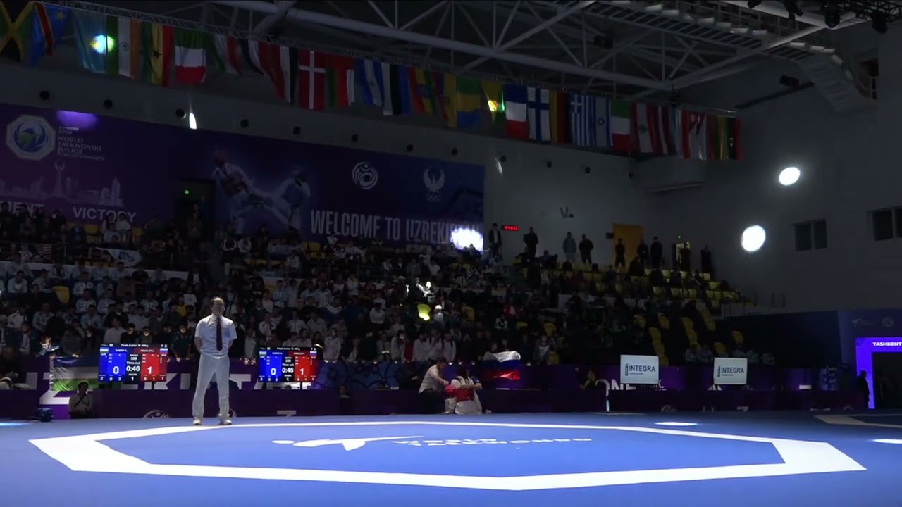 339 Final M 68kg UZB NABIEV A RUS ISMAILOV I PGM background