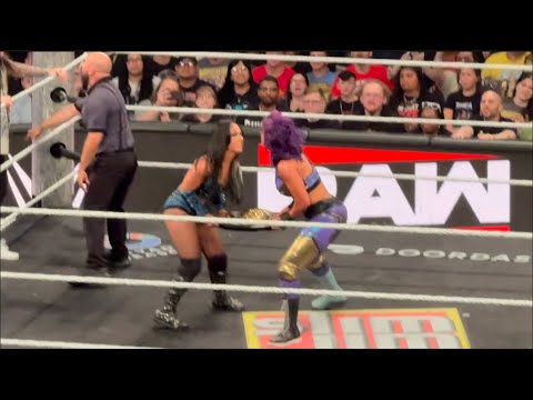 Roxanne Perez & Raquel Rodriguez vs Bayley & Lyra Valkyria - WWE Raw 5/25/2026 background