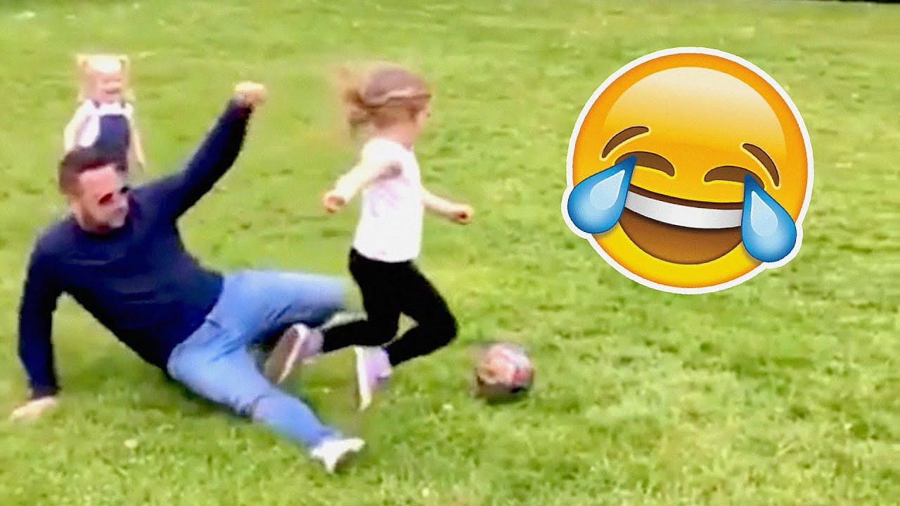 COMEDY FOOTBALL & FUNNIEST FAILS (TRY NOT TO LAUGH) background