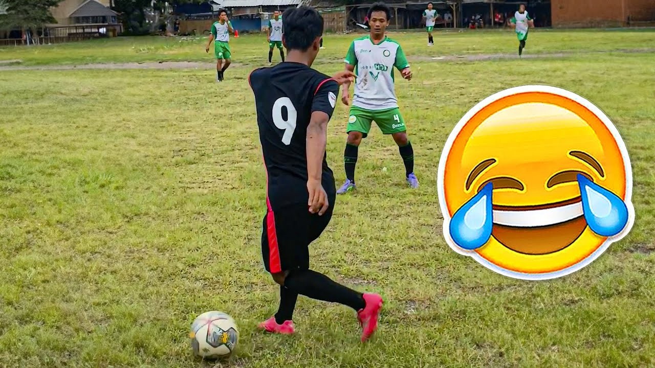 FUNNY FOOTBALL FAILS, SKILLS, & GOALS #30 background