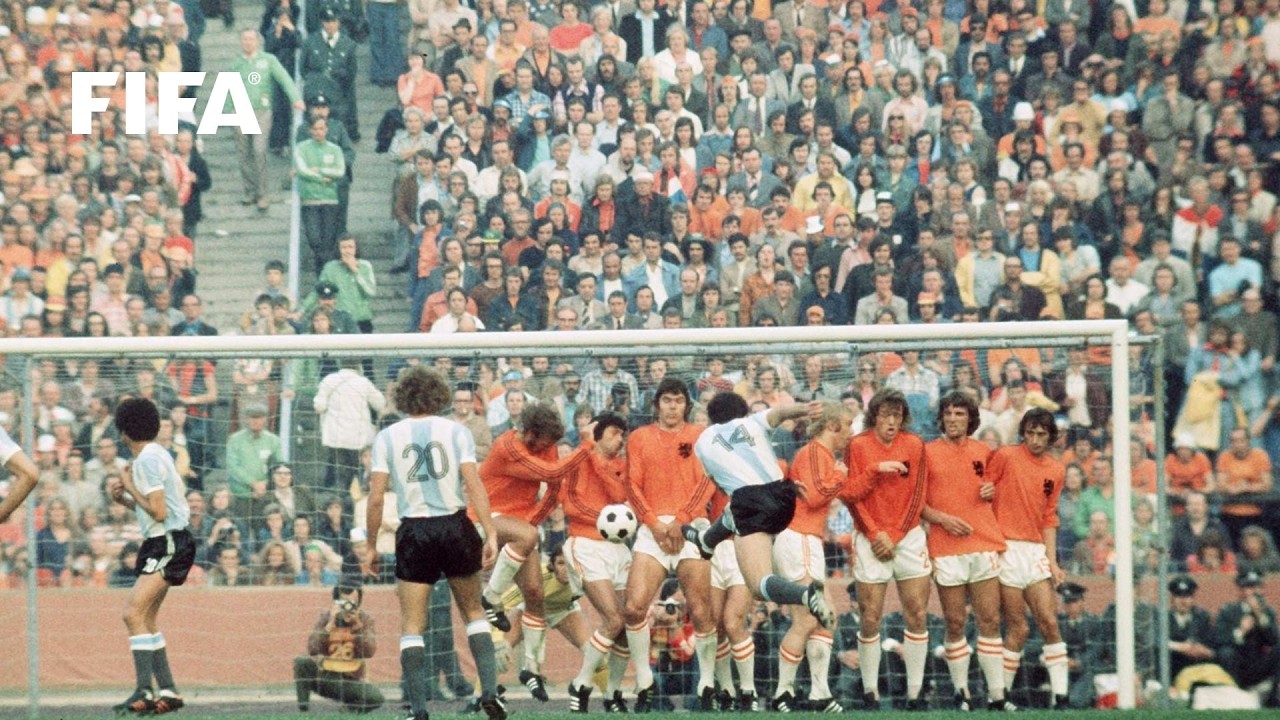 1-Minute Classic | Legendary Cruyff, Dutch Performance | 1974 FIFA World Cup