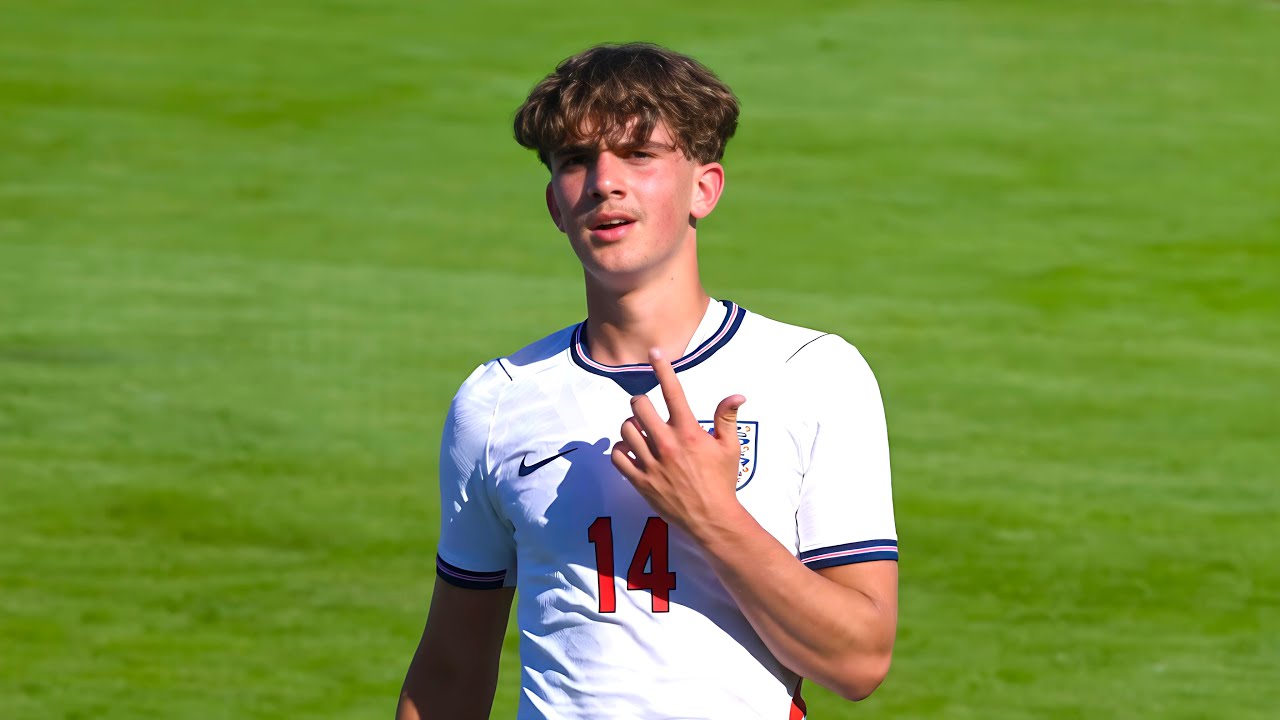 Max Dowman vs Portugal U19 background