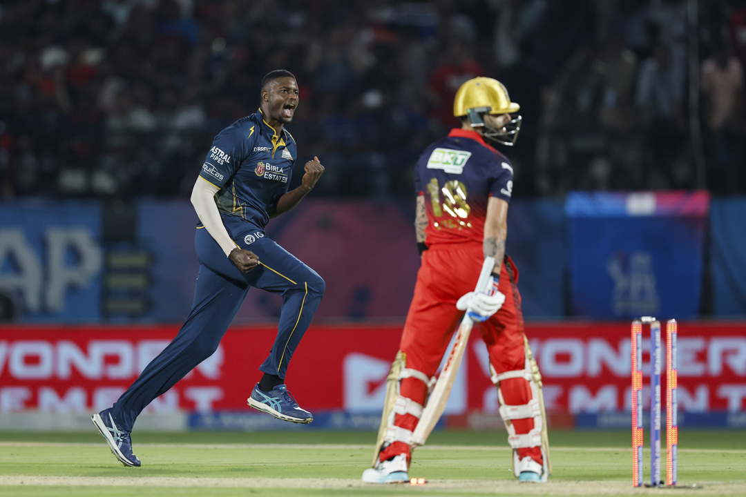 Carbon copy dismissal! Kohli's deja vu against Holder