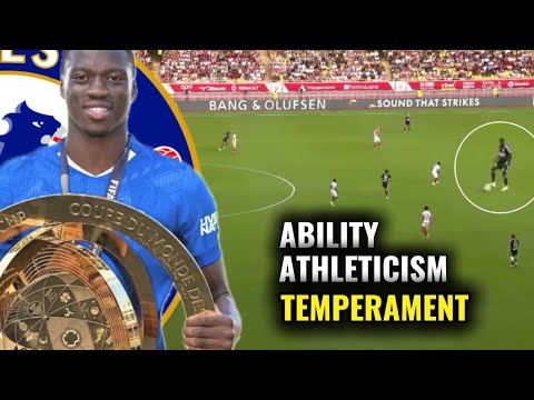 Why Mamadou Sarr Can TRANSFORM Liam Rosenior’s Chelsea Tactics! background