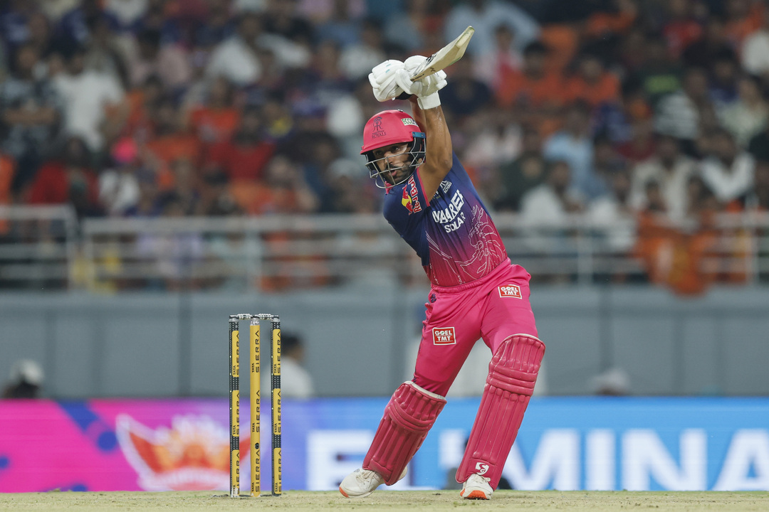 Vaibhav leaves, but Jurel Begins! What Ball-striking background