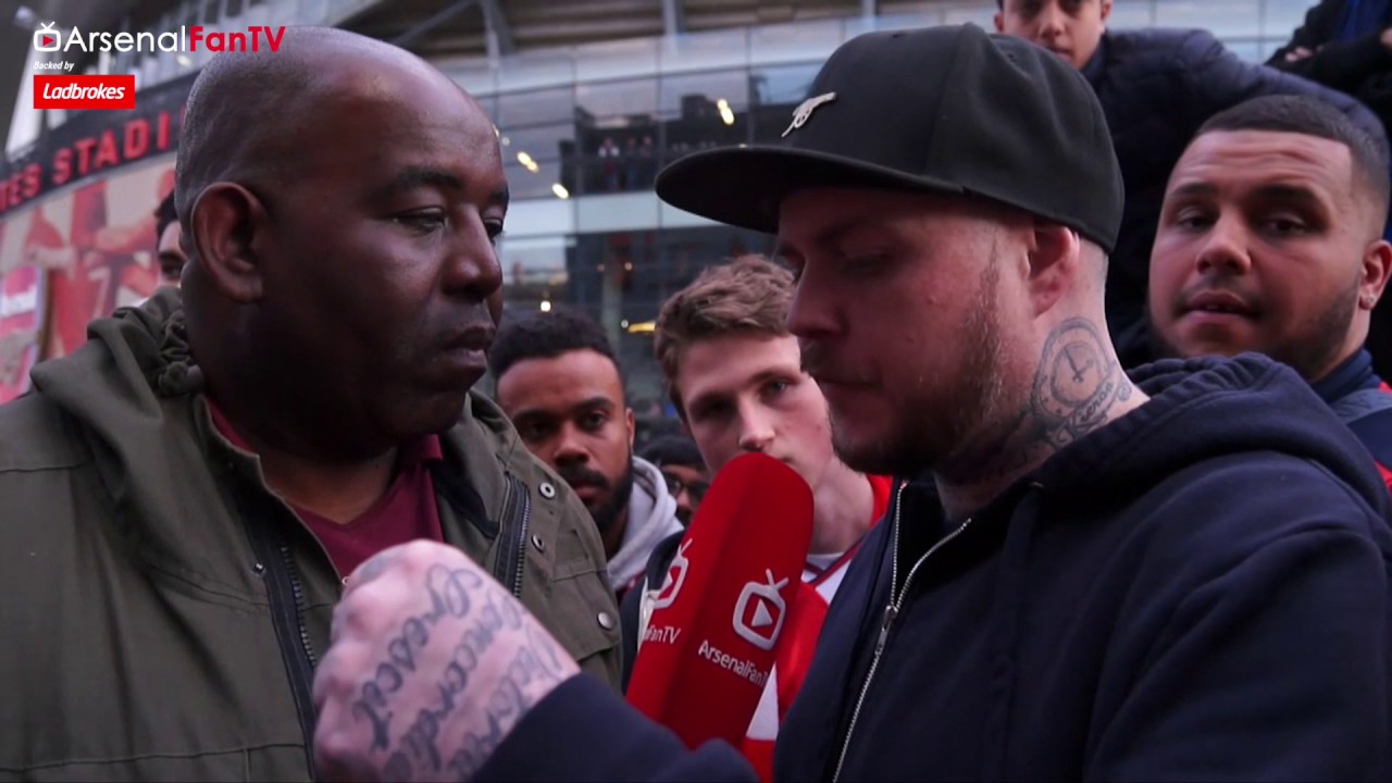 Arsenal 2 Man City 2 | Arsene Wenger Is Holding The Club To Ransom says DT backdrop
