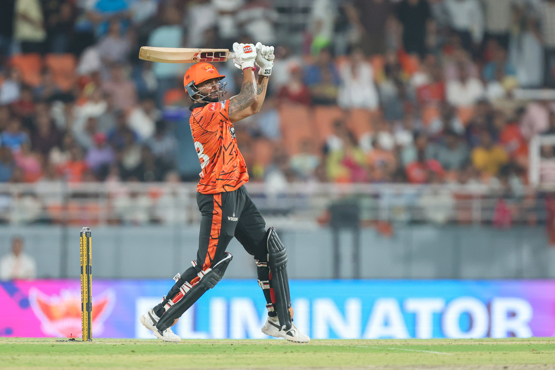 Nitish Kumar Reddy's entertaining 38(20)