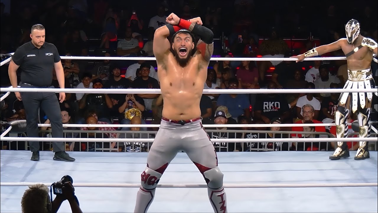 FULL MATCH: The Savage King vs Hoka - Reality Of Wrestling background