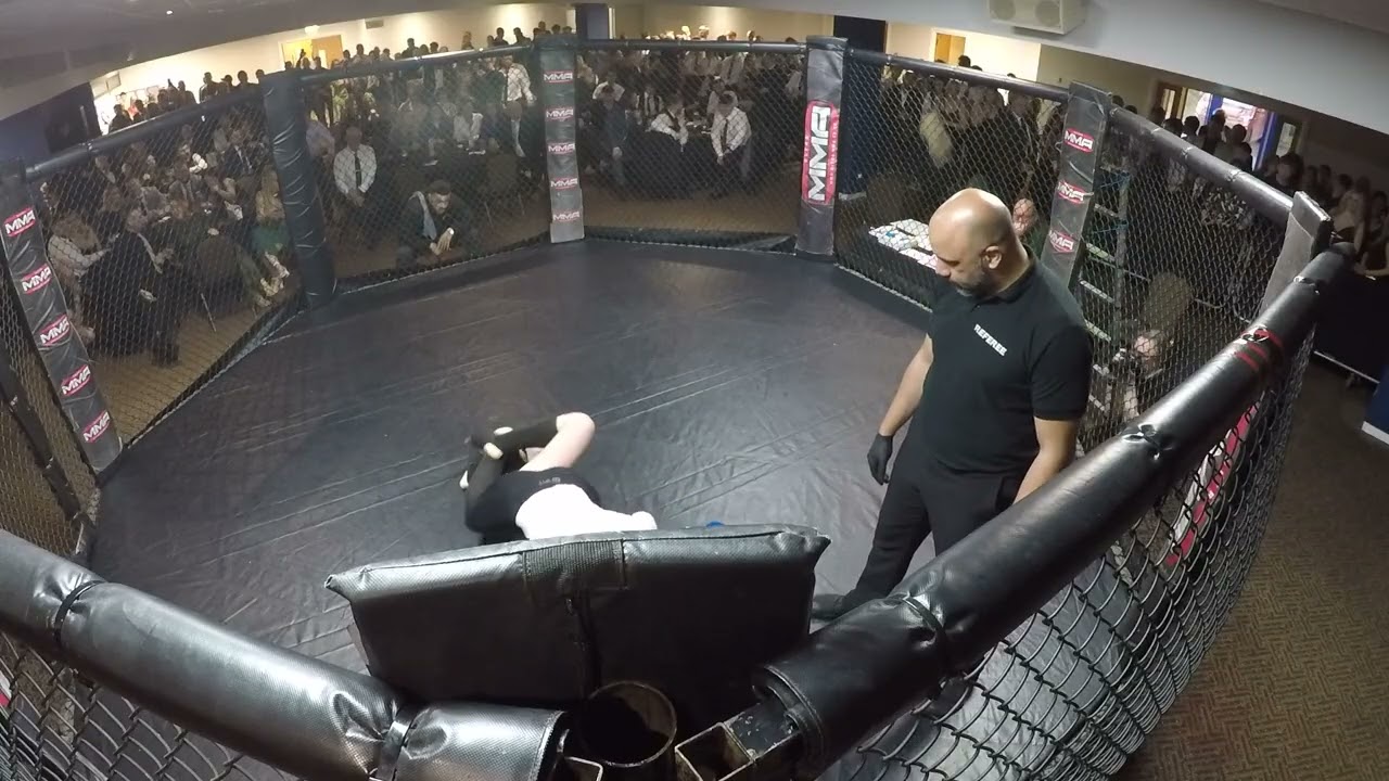 WIGAN | ULTRA MMA | ISLA DUFFETT VS TAIPAN TARA BLAIR background