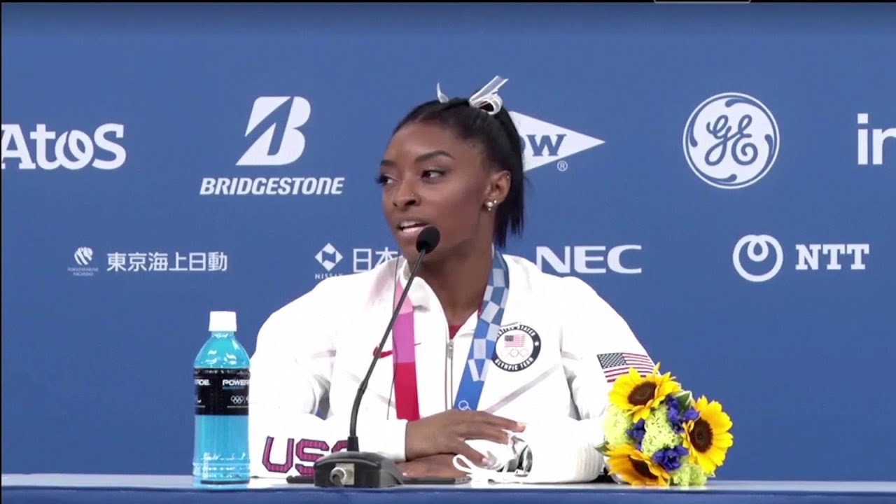 Simone Biles Speaks After Withdrawing From Final background