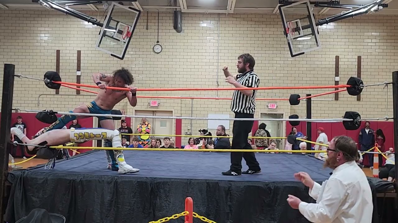 Avery Hurts vs Justin Xavier (Junior Heavyweight Summit) - Ascend 4/25/26 background