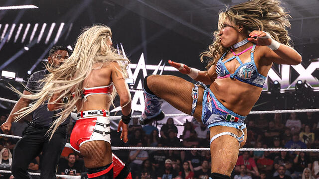 FULL MATCH: Lola Vice vs. Izzi Dame | NXT Women’s Title Match: NXT highlights, May 26, 2026 background