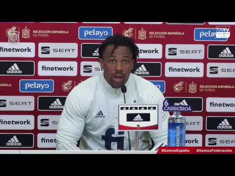 Adama Traore - "No hago pesas. Así es mi genética" background